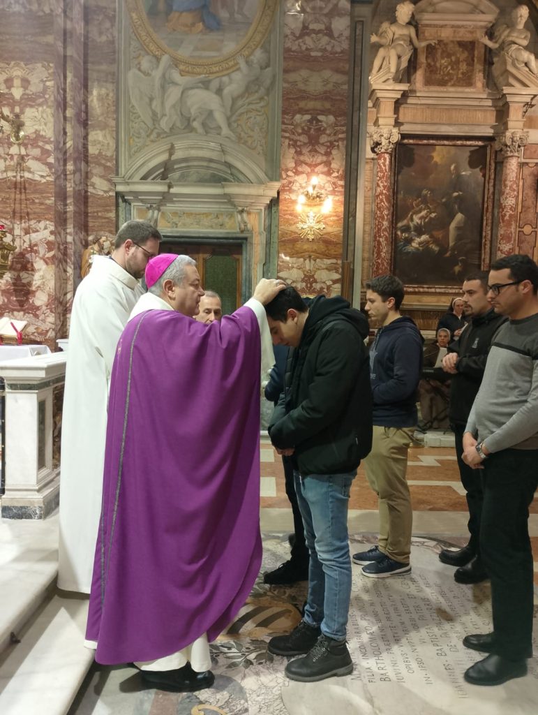 In Santa Caterina la Messa delle Ceneri 2025