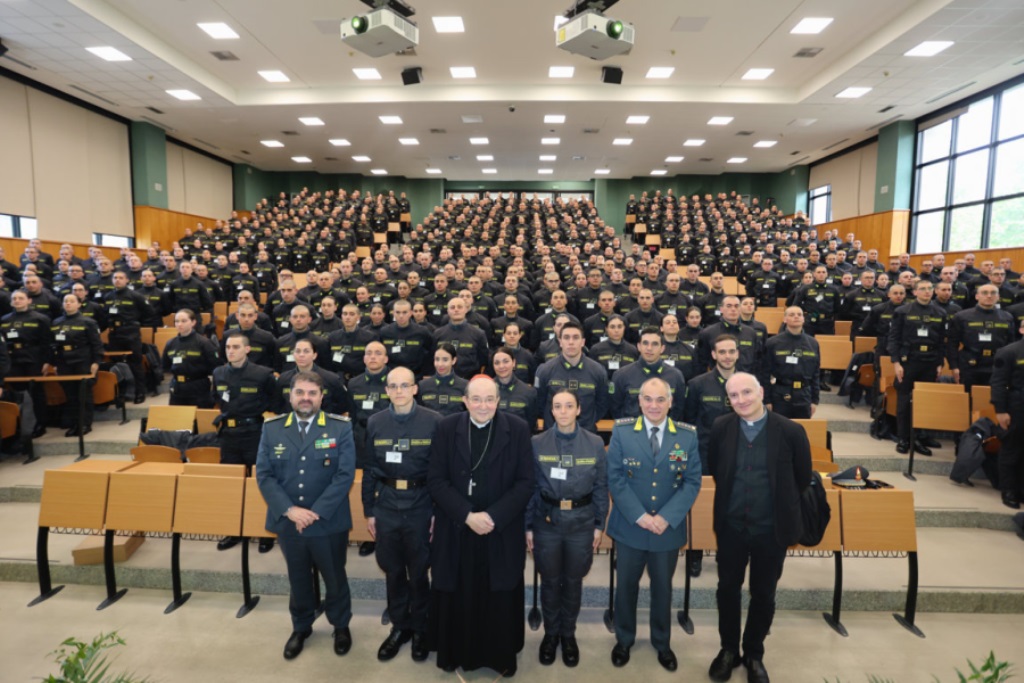 L’Aquila, Gdf – Il cardinale Petrocchi alla Scuola Ispettori e Sovrintendenti 2