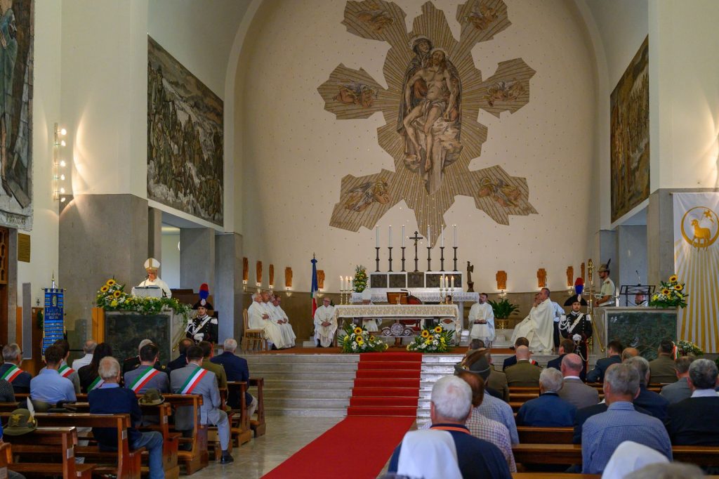L’Ordinario Militare a Cargnacco per il al 70° della consacrazione del Tempio ai Caduti 10
