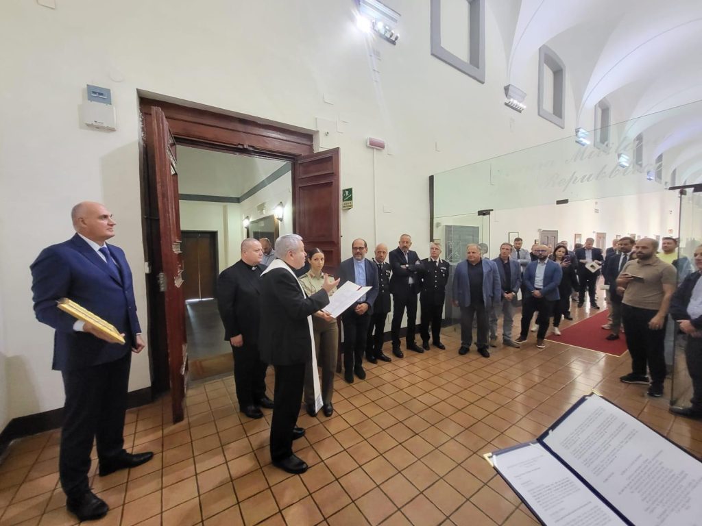 Mons. Marciano’ visita il Tribunale e la Procura Militare di Napoli 5