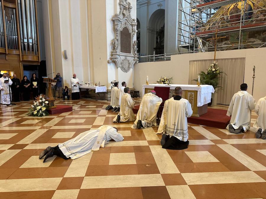 Ordinazione Raimondo La Valle