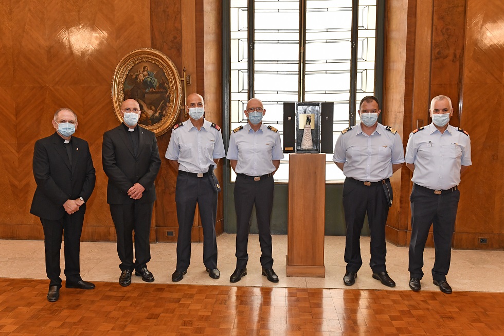 aeronautica Un dono segno di ringraziamento