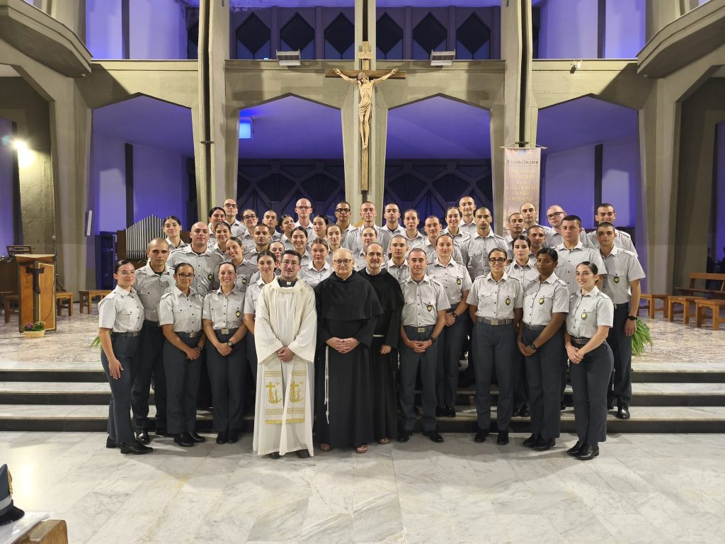 Bari – Il Coro della Scuola Allievi Finanzieri anima la celebrazione per la festa dei Santi Arcangeli 5